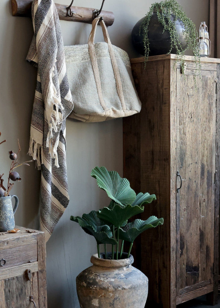 Altholz Schrank, Spind aus altem Holz