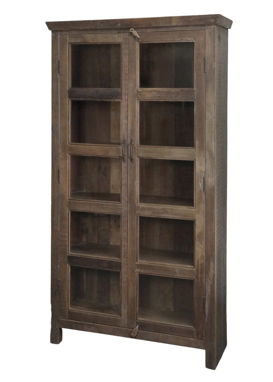 Große Vitrine aus Altholz im Landhausstil