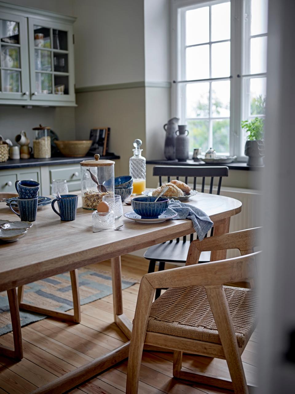 Esstisch massives Holz oval L 200 cm modernes Design