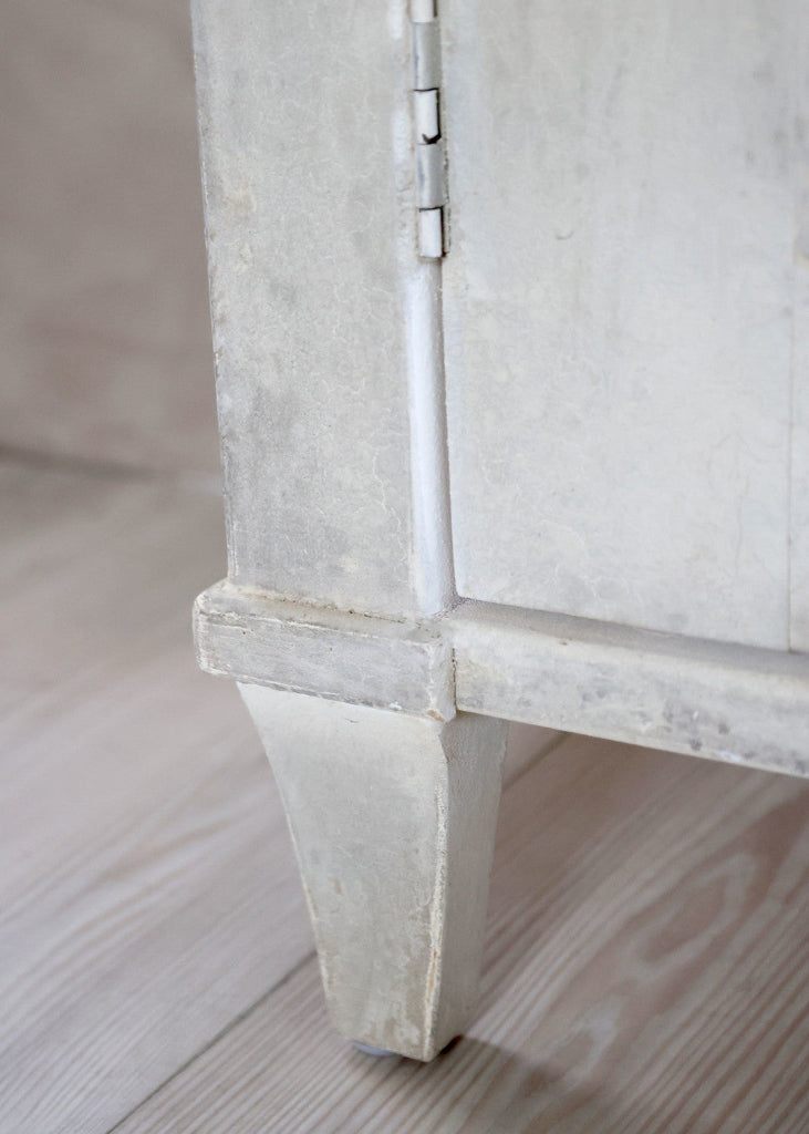 Landhaus Kommode im shabby chic Look kleine Holzbeine