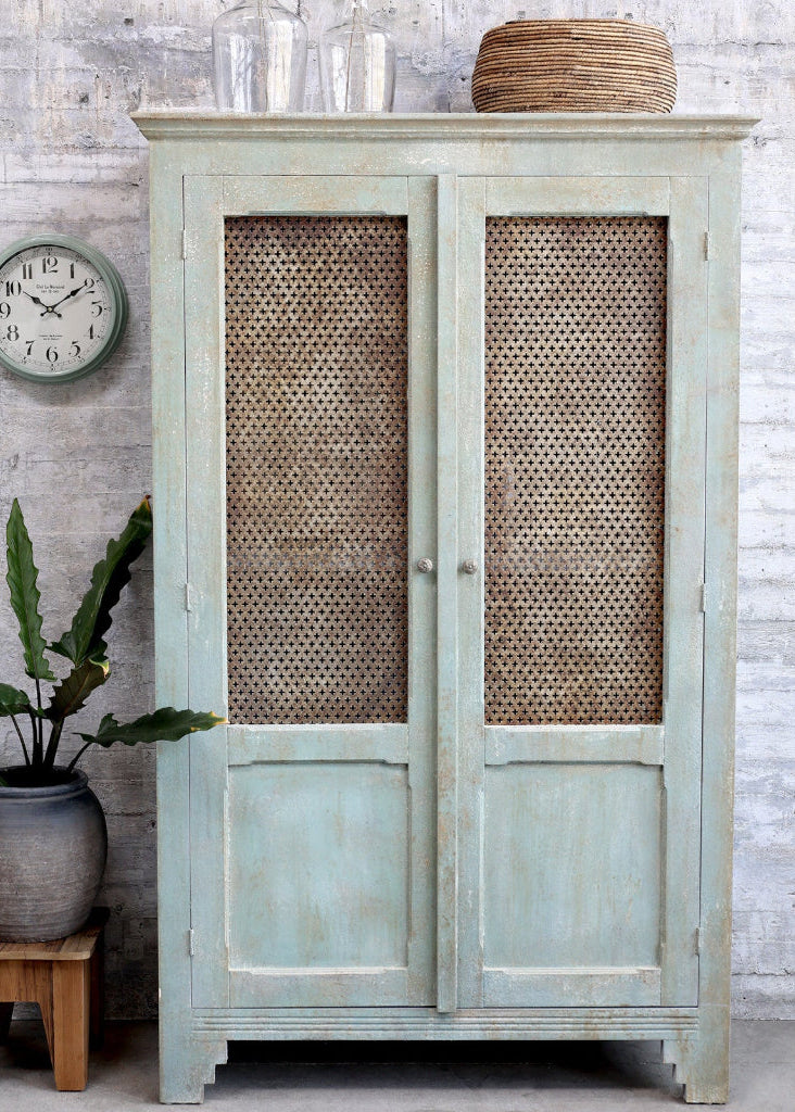 Schrank, Kleiderschrank, Wäscheschrank shabby Landhausstil von vorn