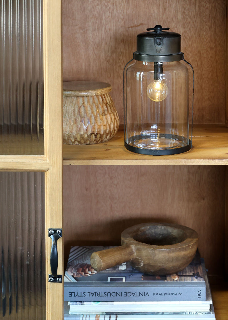 Landhaus Vitrine vintage Schwarz-innen Naturholz