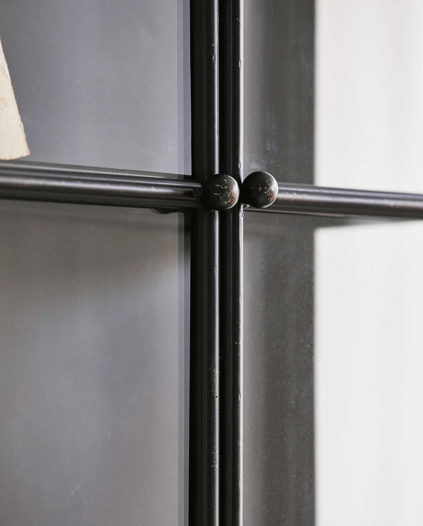 Wandvitrine schwarz Metall H 81 cm industrial