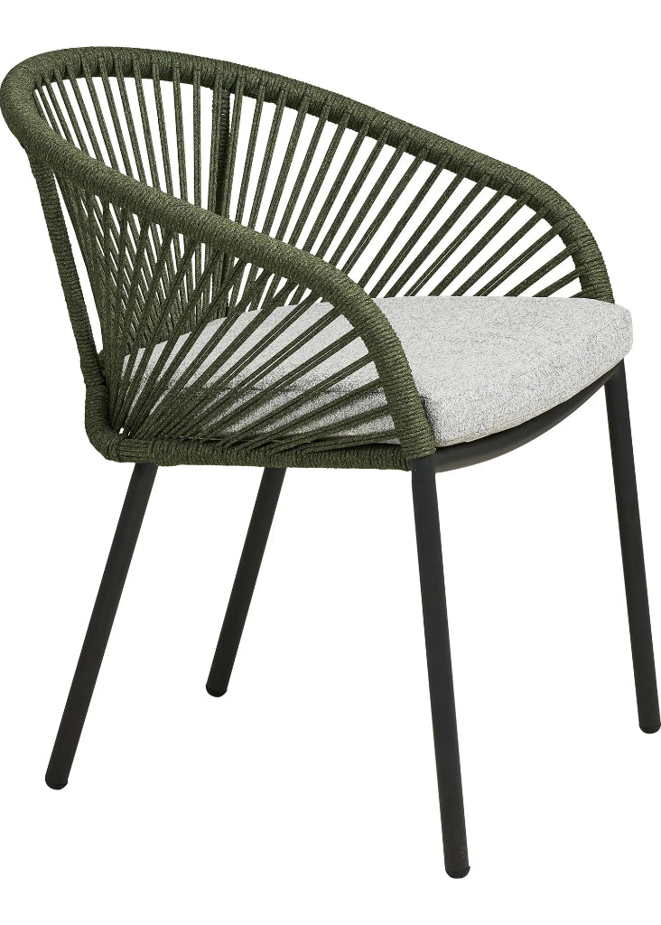 Leichter Gartenstuhl mit Seilbespannung und Sitzkissen modern design