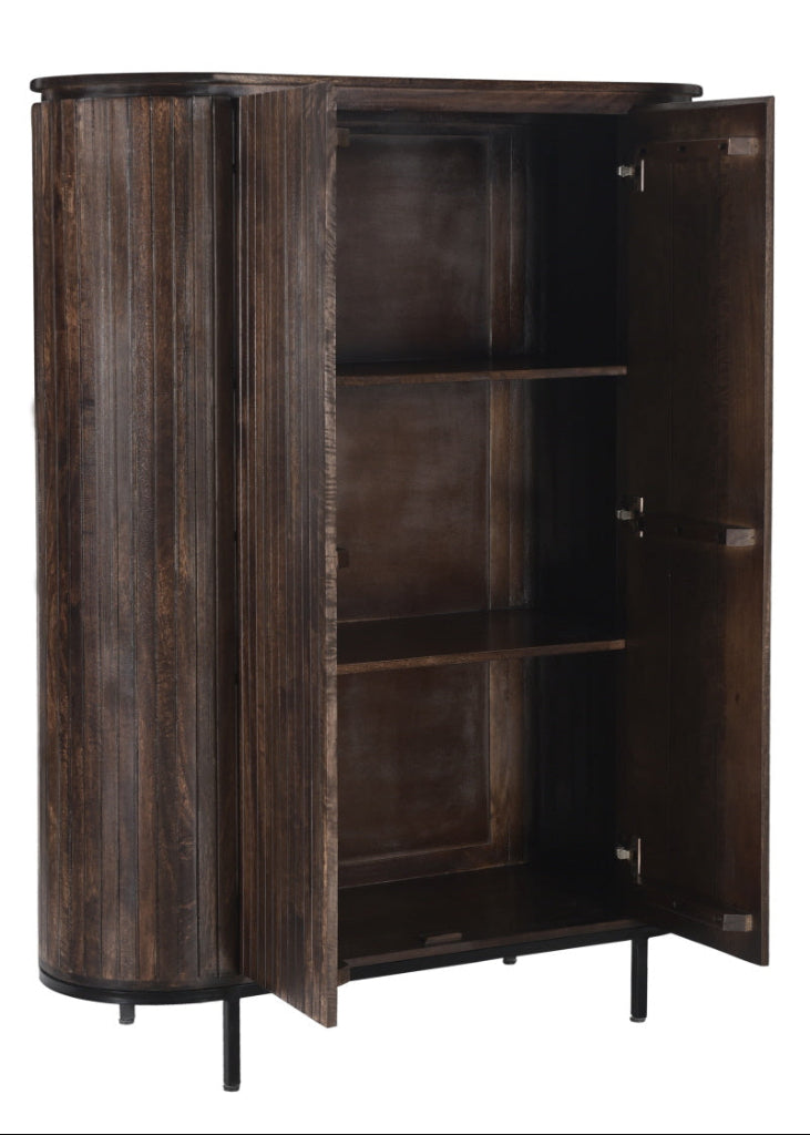 Ovaler Sideboard Schrank aus dunklem Holz im modernen Stil mit Lamellenoptik Wohnzimmer