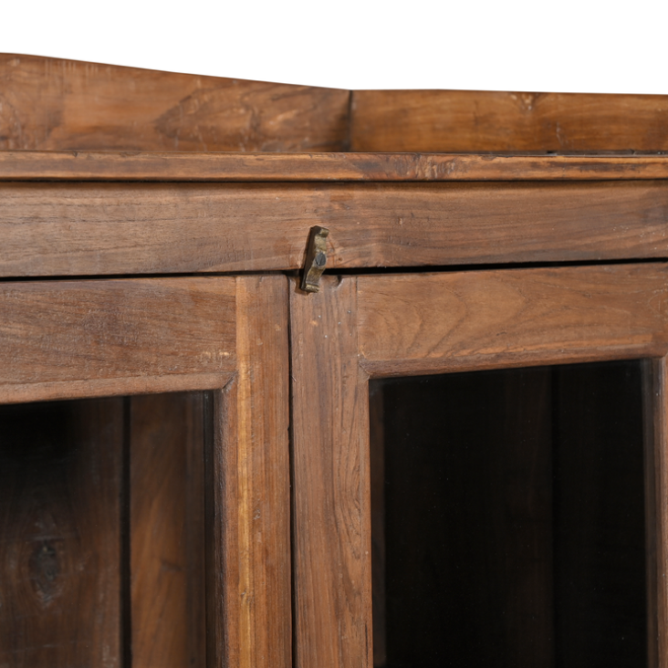 Einzigartige Altholz Vitrine mit Glastüren, handgefertigter Holzschrank im Rustic Style für stilvolle Wohn- und Küchenräume