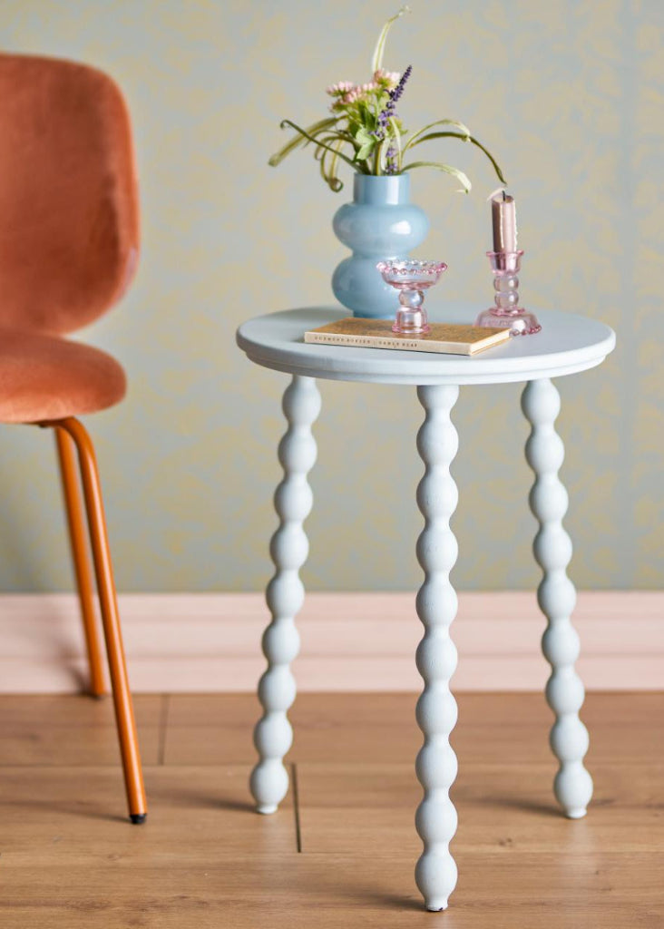 Beistelltisch, Hocker blau rund im Landhausstil