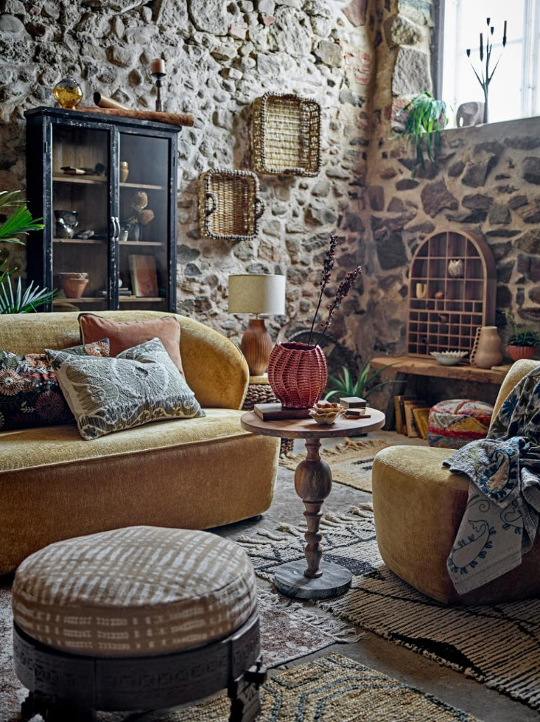 Orientalischer Hocker mit Kissen oder als kleiner Tisch