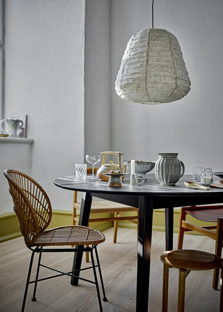 Rattan natur Esszimmerstuhl schwarze Metallbeine