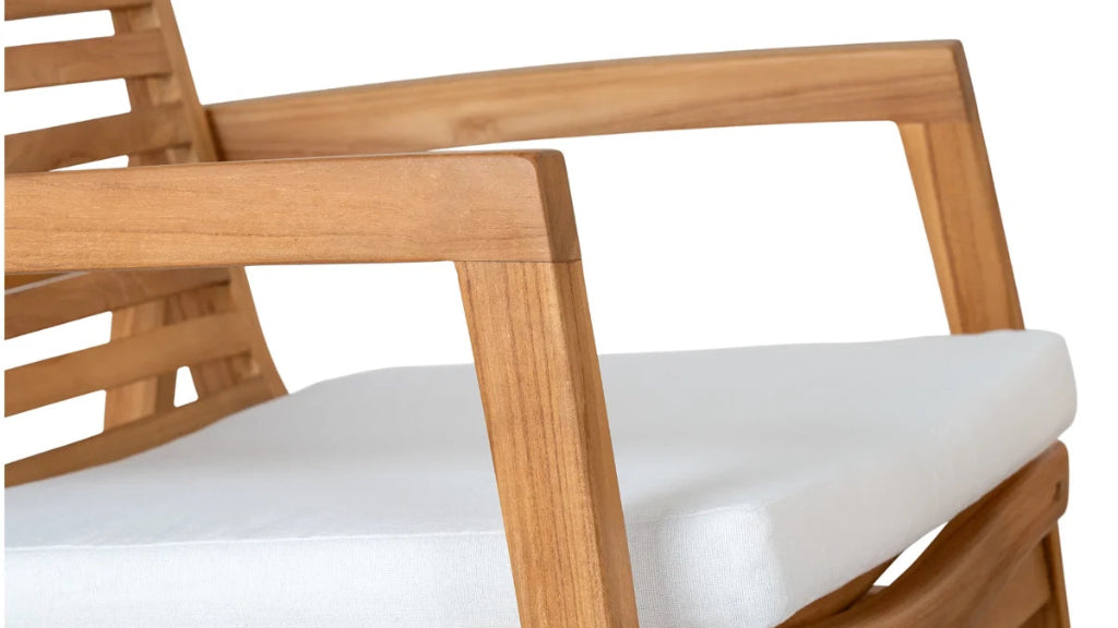 Garten Lounge-Set aus massivem Teak mit komfortabler Bank, Sesseln und Couchtisch im modernen Stil