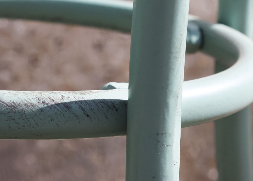 Kleines Gartenmöbel Set – 1 Tisch +2 Stühle