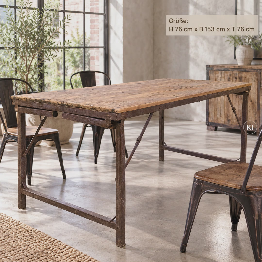 Industrial Esstisch PINO mit natürlicher Holzplatte und stabilem Metallgestell, stilvoll in hellem Designer Esszimmer.