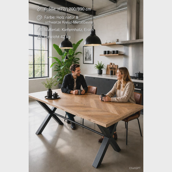 Moderner Esstisch 200 x 90 cm aus massivem Kiefernholz mit Parkettmuster und schwarzen Metallbeinen im skandinavischen Industrial Stil.