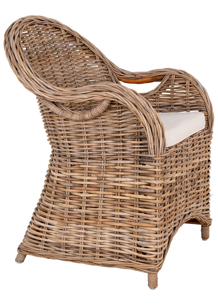 Rattan Gartensessel METTE mit weißem Kissen – Landhaus Balkon & Terrasse