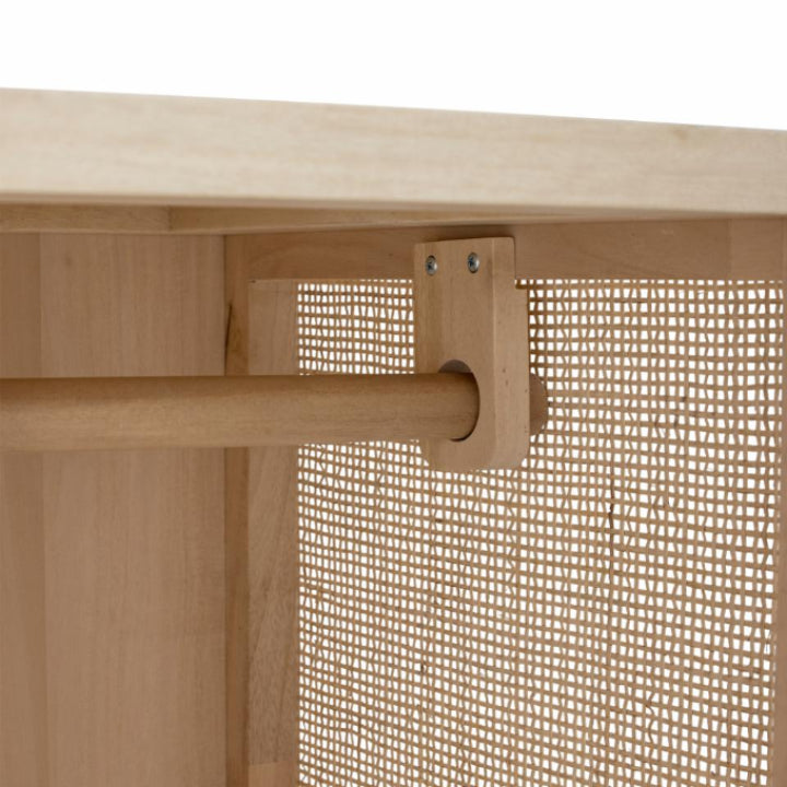 Landhaus Rattan Schrank  Höhe 150  cm, helles Holz und helles Rattan 
