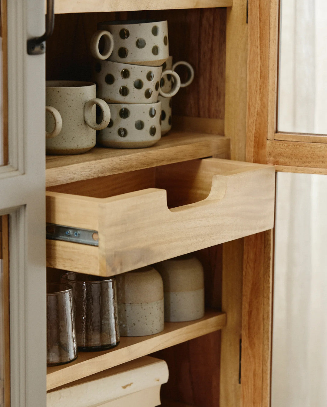 Wandvitrine MAJA Holz grau-natur Landhausstil